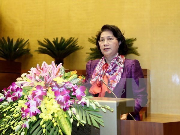 Lider parlamentaria parte de Hanoi para visitar India hinh anh 1