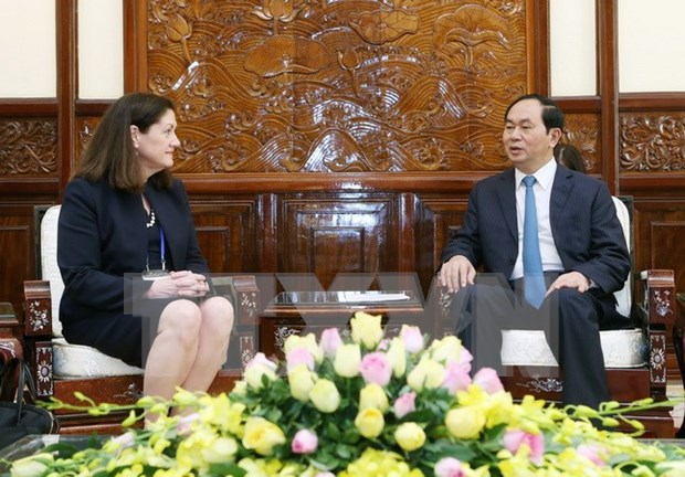 Presidente vietnamita solita cooperacion de EE.UU. para la organizacion de APEC 2017 hinh anh 1
