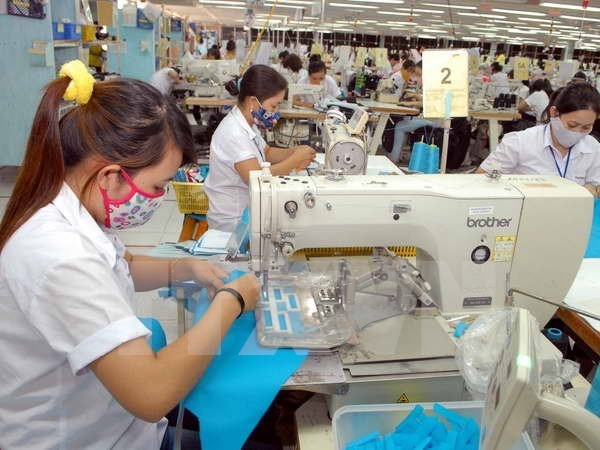 Exportaciones textiles de Vietnam alcanzan 28 mil 500 millones de dolares hinh anh 1