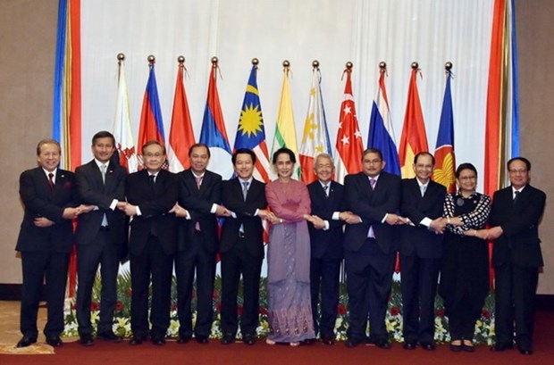 Vietnam asiste a reunion de cancilleres de ASEAN en Myanmar hinh anh 1