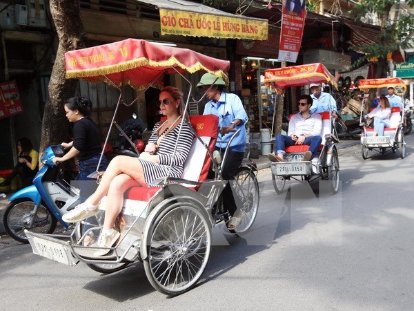 Aumenta numero de turistas en Hanoi en ocasion del Tet hinh anh 1