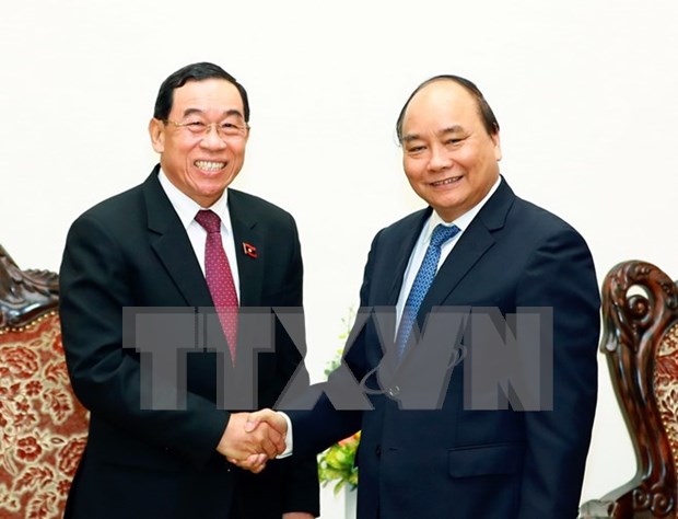 Vietnam dispuesto a ayudar a Laos en desarrollo de transporte hinh anh 1