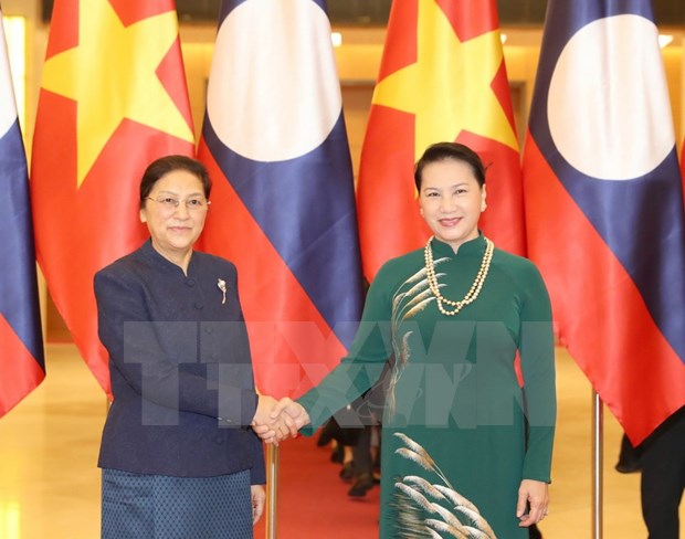 Laos y Vietnam comparten experiencias en la esfera administrativa hinh anh 1