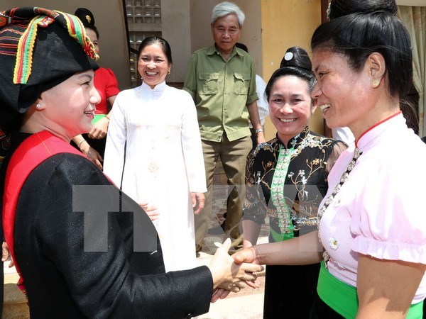 Presidenta del Legislativo continua programa de trabajo en Dien Bien hinh anh 1