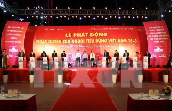 Empresas vietnamitas comprometidas a proteccion de derechos de consumidores hinh anh 1
