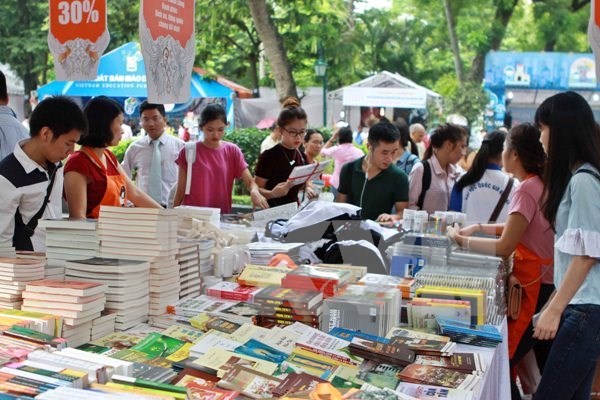 Celebran en provincias vietnamitas el Dia Nacional del Libro hinh anh 1