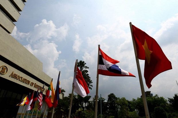 Filipinas refuerza seguridad para Cumbre de ASEAN hinh anh 1