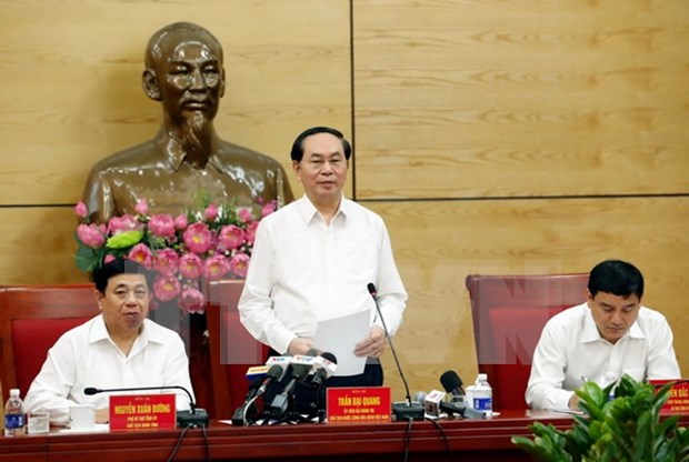 Presidente vietnamita exhorta a Nghe An a fomentar gestion de terreno y minerales hinh anh 1