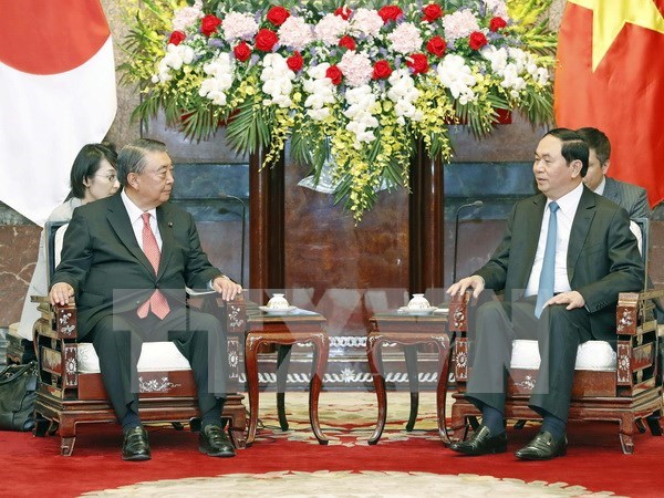 Corroboran futuro alentador de relaciones Vietnam-Japon hinh anh 1
