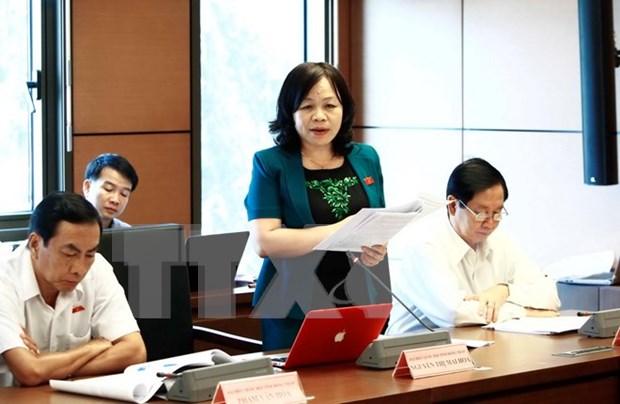 Parlamento vietnamita estudia agenda legislativa de 2017 y 2018 hinh anh 1