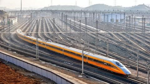 Via ferroviaria Laos-China entrara en servicio en diciembre de 2021 hinh anh 1