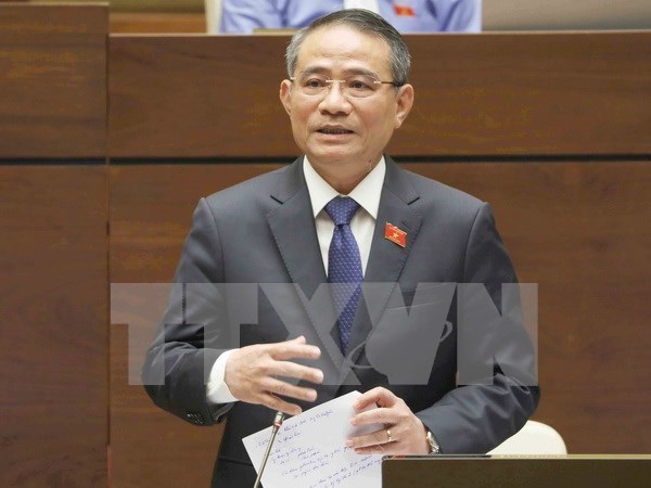 Parlamentarios vietnamitas revisan ley de ferrocarriles hinh anh 1