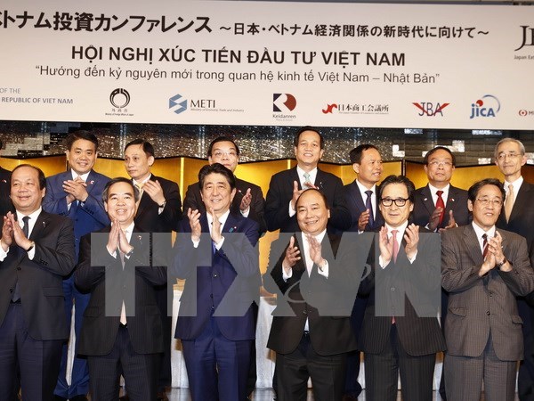 Vietnam y Japon firman acuerdos de cooperacion de 22 mil millones de dolares hinh anh 1