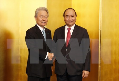 Premier vietnamita se reune con representantes de Federacion Empresarial de Japon hinh anh 1