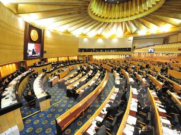 Parlamento de Tailandia vota por disolver el Comite Electoral Nacional hinh anh 1