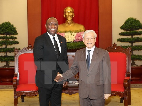 Vietnam concede importancia a cooperacion con Haiti en multiples canales hinh anh 1