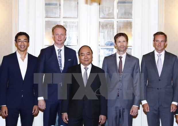 Premier vietnamita dialoga con inversores neerlandeses hinh anh 1