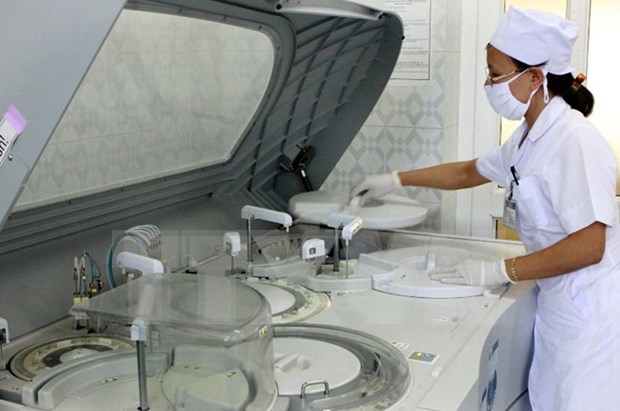 Hospitales centrales en Vietnam aplican reconocimiento mutuo de resultados de pruebas medicas hinh anh 1