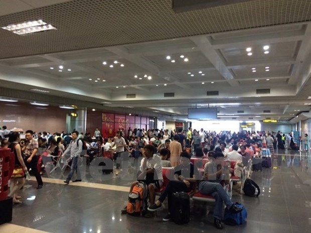 Vietnam Airlines ajusta horarios de vuelos a Japon por tifon Noru hinh anh 1
