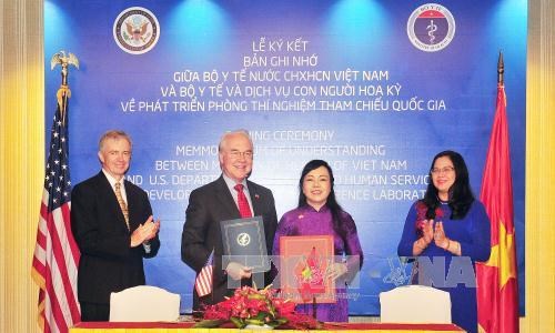Estados Unidos asiste a Vietnam en construccion de laboratorio de referencia hinh anh 1