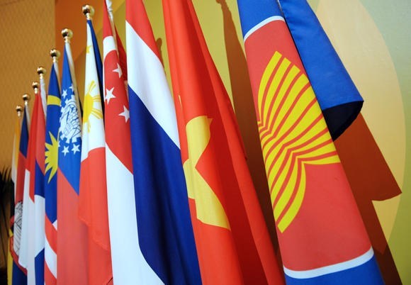 ASEAN busca impulsar economia, inversion, e integracion comercial hinh anh 1