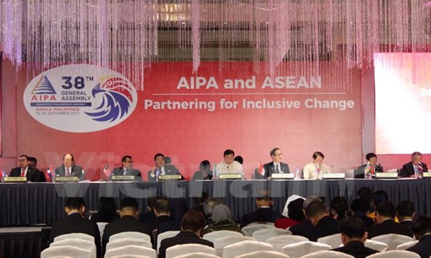 Vietnam propone a AIPA incrementar cooperacion intrabloque hinh anh 1