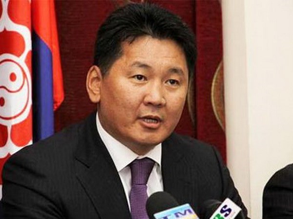 Vietnam congratula al recien elegido primer ministro de Mongolia hinh anh 1