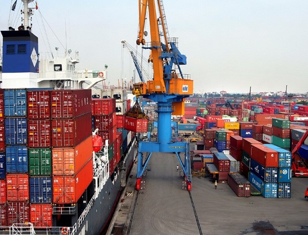 Deficit comercial de Vietnam estara bajo control, afirman economistas hinh anh 1