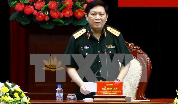 Ministro vietnamita de Defensa visita Indonesia hinh anh 1