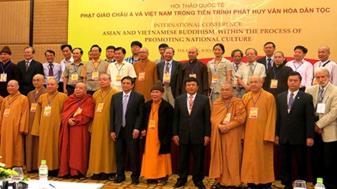 Vietnam y Laos comparten experiencias en ambito de asuntos religiosos hinh anh 1
