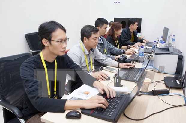 APEC 2017: Garantizan optimas condiciones para conexion de internet hinh anh 1