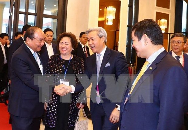 Premier vietnamita dialoga con comunidad empresarial de Asia-Pacifico hinh anh 1