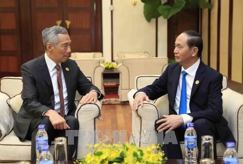 Presidente de Vietnam recibe a Lee Hsien Loong hinh anh 1