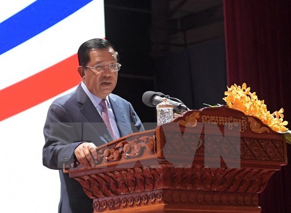Dirigentes vietnamitas reciben a primer ministro de Camboya hinh anh 1