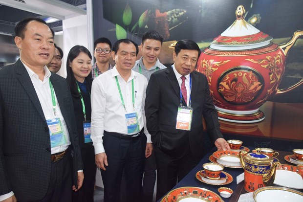 Minh Long, orgullo del arte ceramico de Vietnam, presente en Semana de alto nivel del APEC hinh anh 9