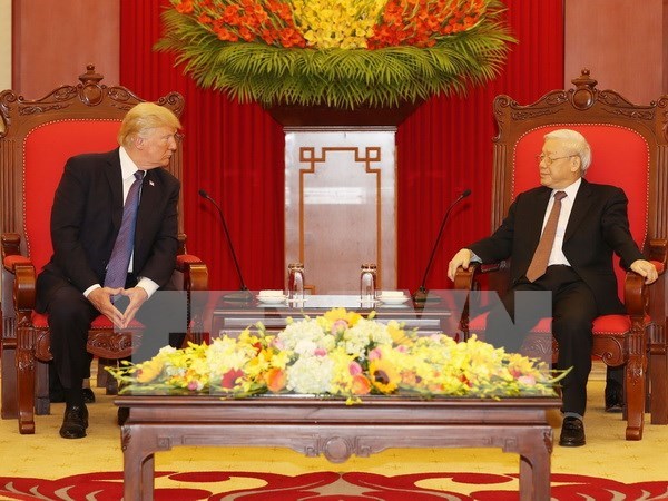 Dirigente partidista vietnamita recibe al presidente estadounidense, Donald Trump hinh anh 1