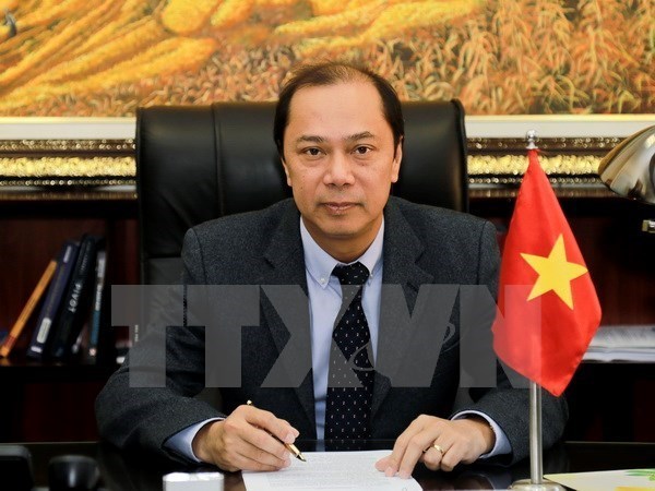 Vietnam propuso iniciativas destinadas a impulsar lazos ASEAN- UE en desarrollo sostenible hinh anh 1