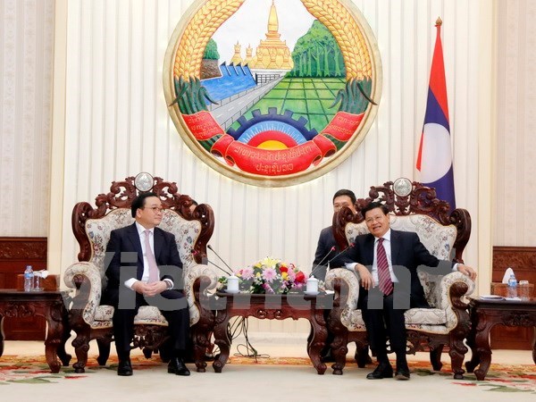 Visita Laos delegacion de alto nivel de Hanoi hinh anh 1