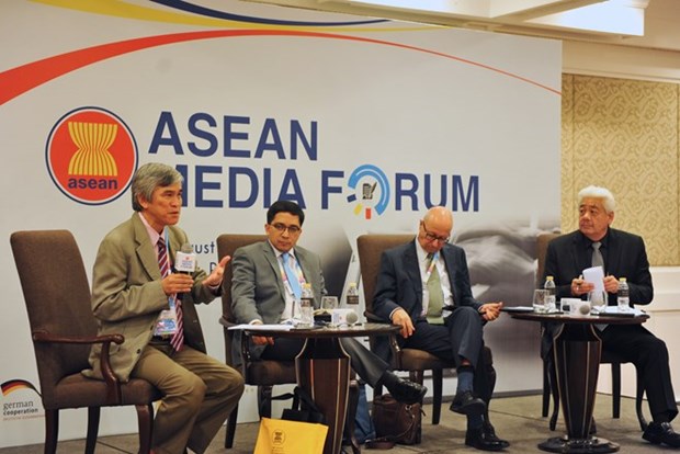 ASEAN aconseja tener fondo de desarrollo regional hinh anh 1