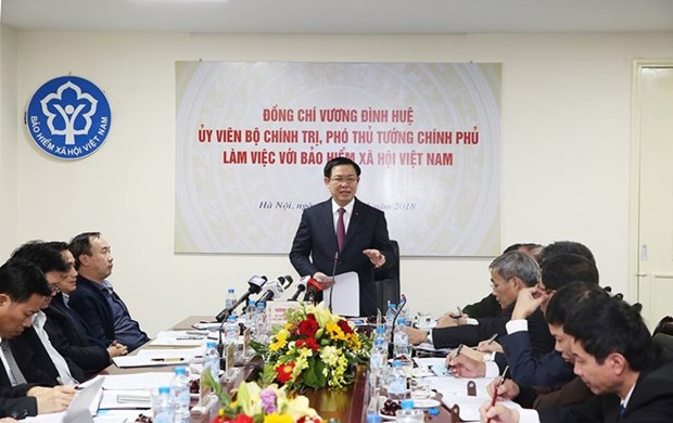 Vietnam busca aumentar cobertura de seguro social en la poblacion hinh anh 1