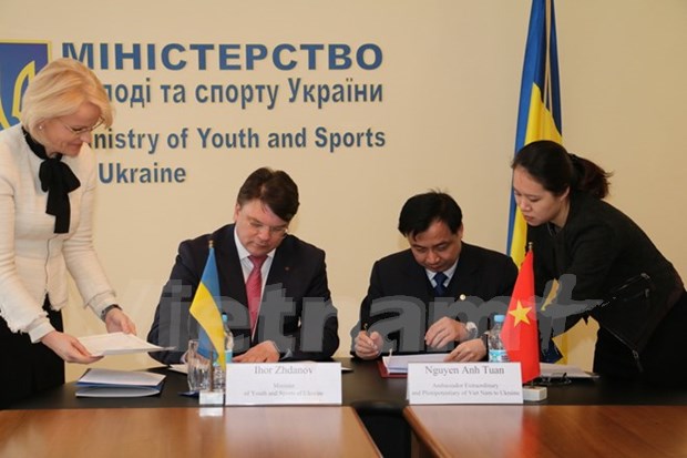 Vietnam y Ucrania promueven cooperacion en deportes hinh anh 1