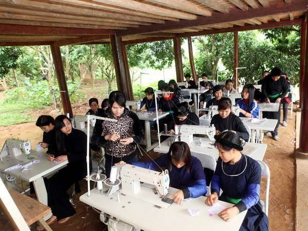 Promueven papel de las mujeres en movimiento de emprendimiento en Vietnam hinh anh 1