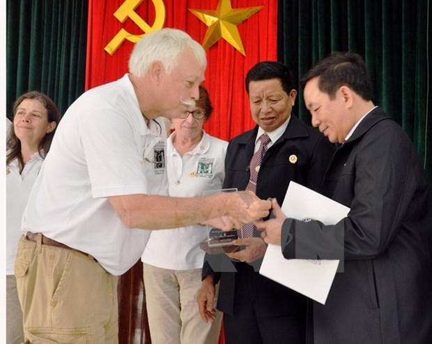 Vietnam reconoce contribuciones a la paz de organizacion de veteranos estadounidenses hinh anh 1