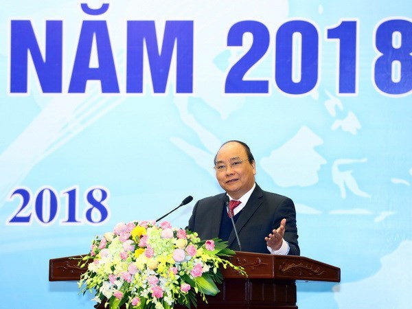 Grupo asistente del premier vietnamita traza tareas para 2018 hinh anh 1