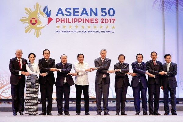 Vietnam asiste a Reunion Consultiva Conjunta de ASEAN hinh anh 1