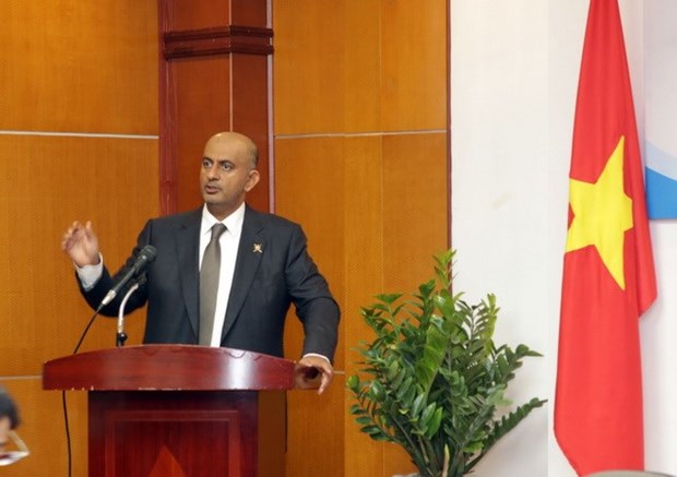 Vietnam y Oman concretan medidas para intensificar cooperacion comercial hinh anh 1