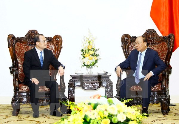 Premier vietnamita recibe a presidente de grupo hongkones Sunwah hinh anh 1
