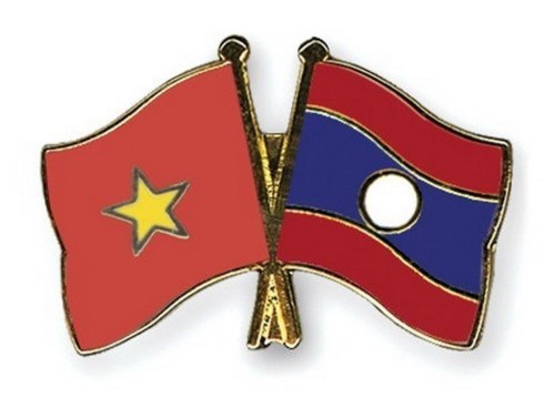 Fomentan cooperacion entre organos ejecutivos de frentes vietnamita y laosiana hinh anh 1
