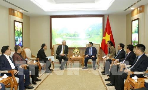 Talanx AG propone aumentar participacion de inversores extranjeros en empresa vietnamita hinh anh 1