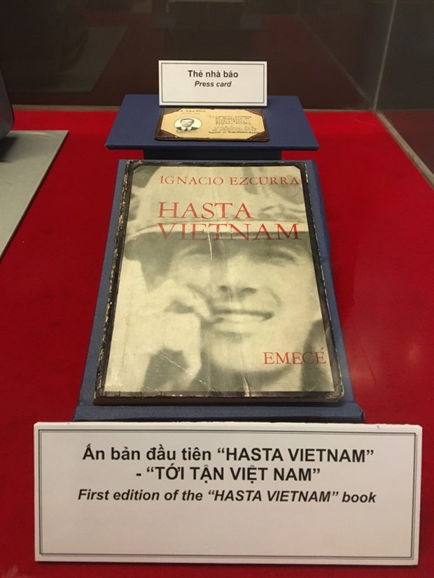Donan al museo vietnamita recuerdos del periodista argentino Ignacio Ezcurra hinh anh 1